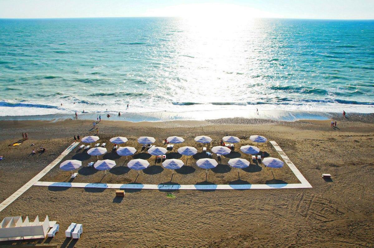 Hotel Paradise Beach Alakhadzi Esterno foto