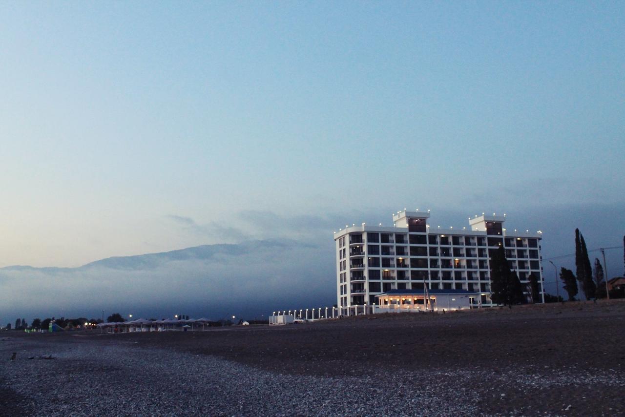 Hotel Paradise Beach Alakhadzi Esterno foto