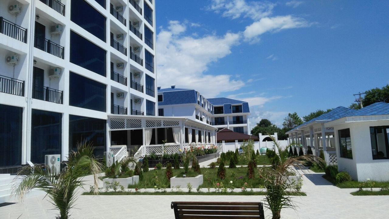Hotel Paradise Beach Alakhadzi Esterno foto
