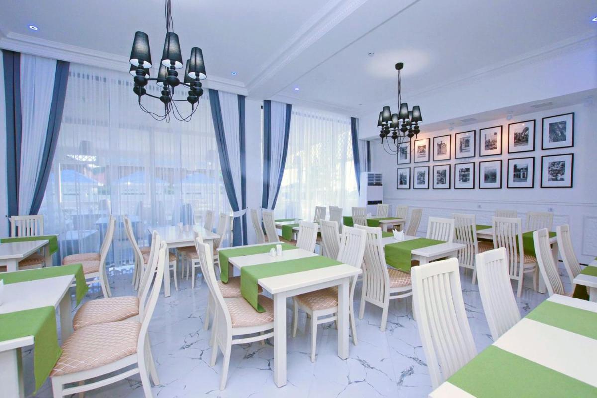 Hotel Paradise Beach Alakhadzi Esterno foto